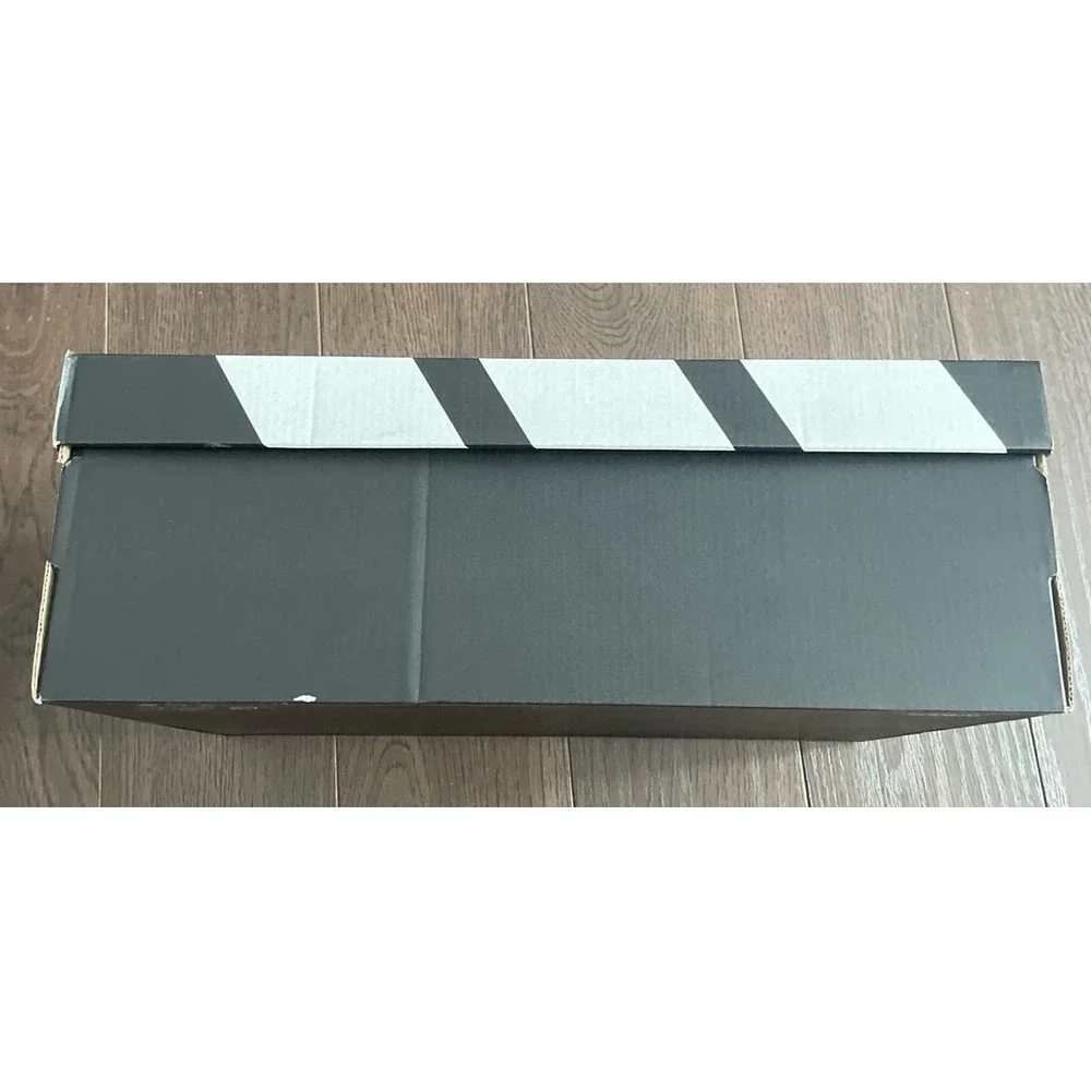 Adidas empty‎ shoe box